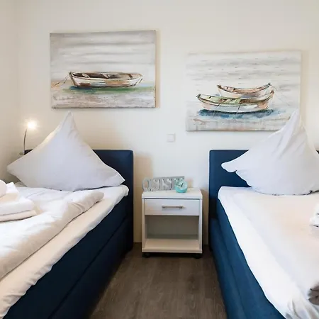 Zwischen Den Meeren * Olpenitz